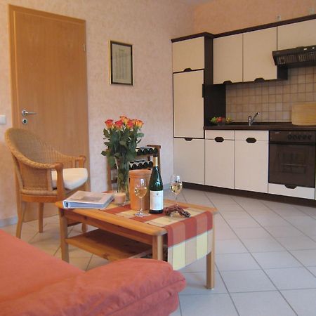 Sch Ne Wohnung In Der Moselregion Kinheim Dış mekan fotoğraf