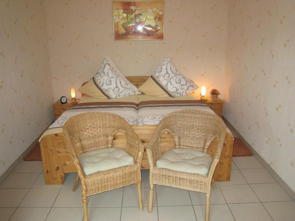 Sch Ne Wohnung In Der Moselregion Kinheim Dış mekan fotoğraf